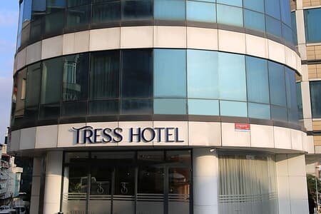 Tress Hotel