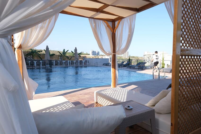 Class Premium Suit Hotel