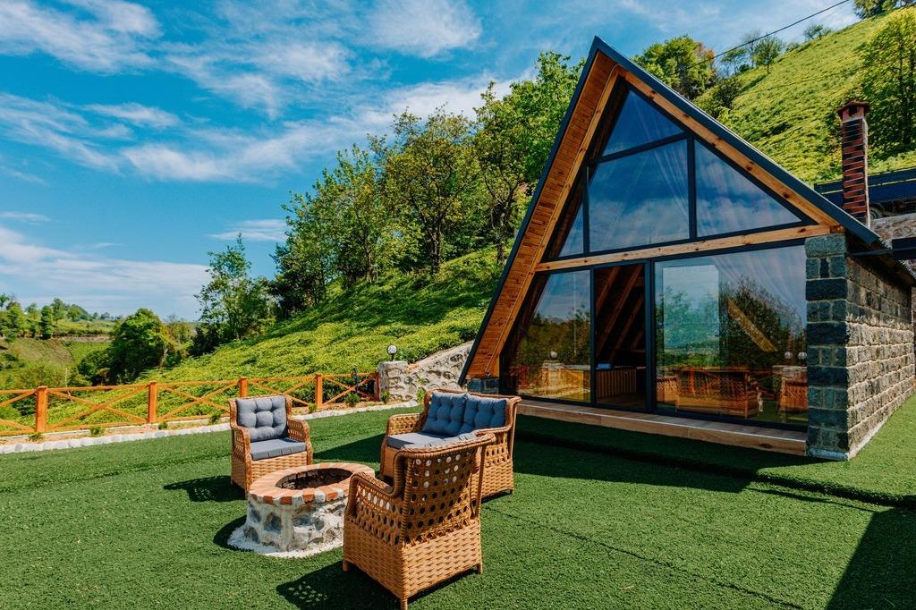 Zaba Suit Bungalov