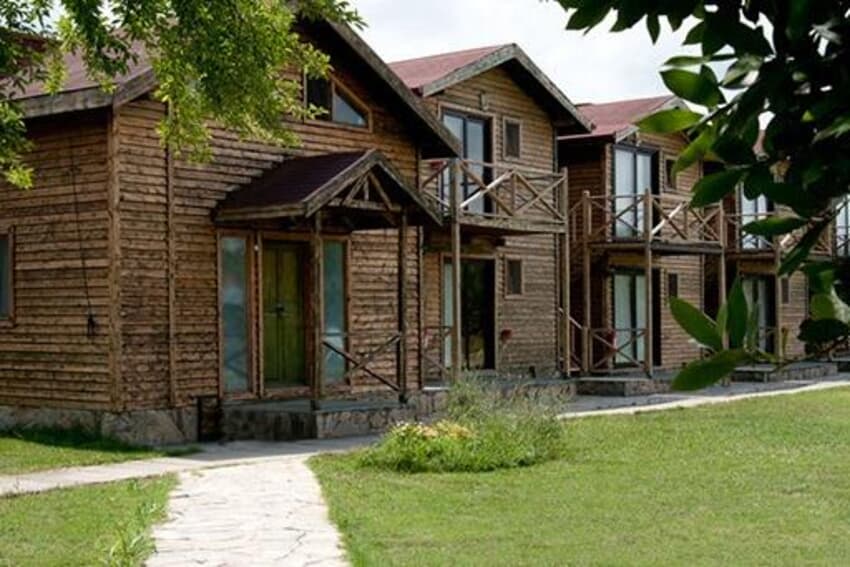 Gizemli Nehir Bungalov Otel