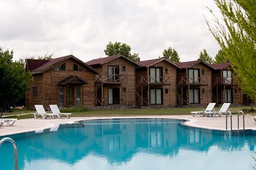 Gizemli Nehir Bungalov Otel