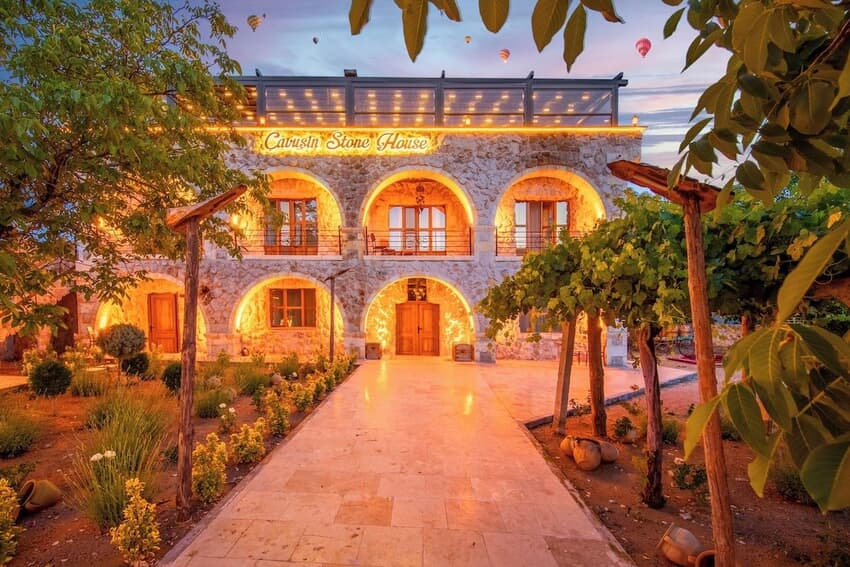 Kapadokya Çavuşin Stone House