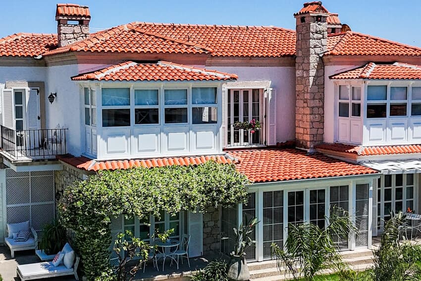 Pera Alaçatı (+12)