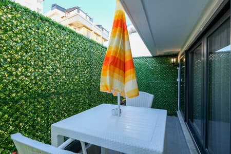 Nomad Hub Istanbul Suit