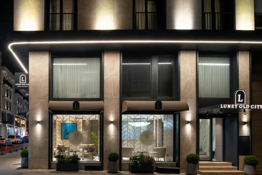 Lunet Old City Hotel