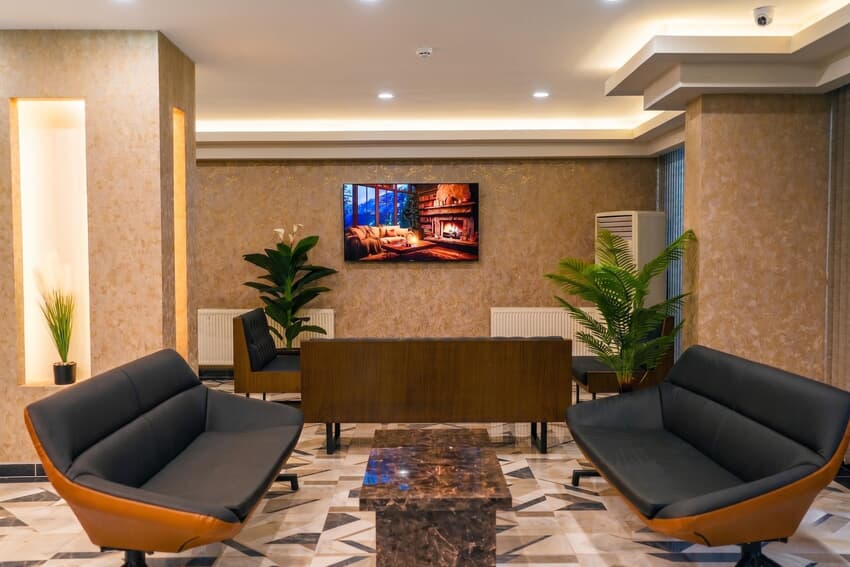 Montella Hotel