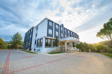 King Royal Palace Salkım