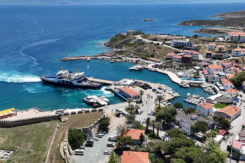 Dionysos Otel Ada Kahvaltı Restaurant