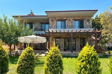 Merhaba Suits Merhaba Suits