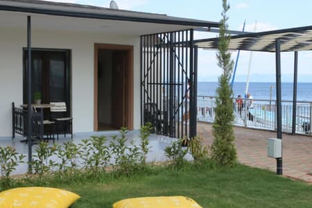 Address Küçükkuyu