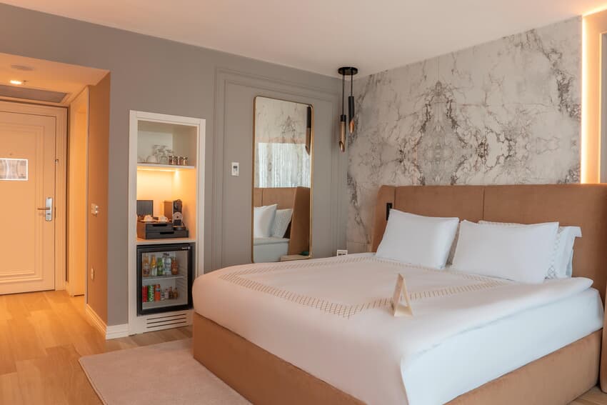 Qlusıve Hotel (+12 Adults Only)