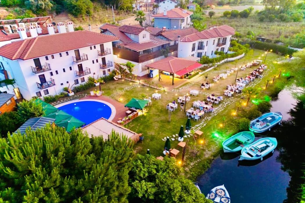 Yengeç Otel (+12 Adults Only) Yengeç Otel (+12 Adults Only)