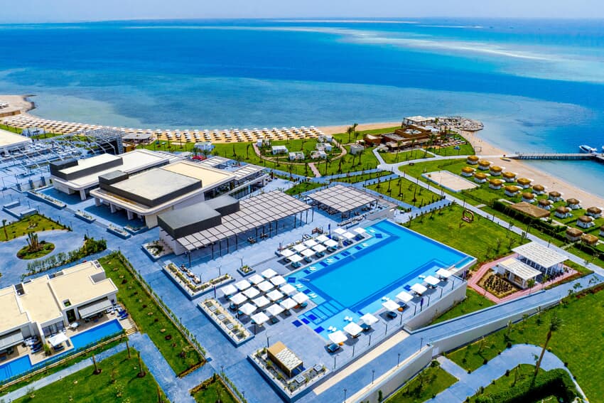 Rixos Premium Magawish Bay View