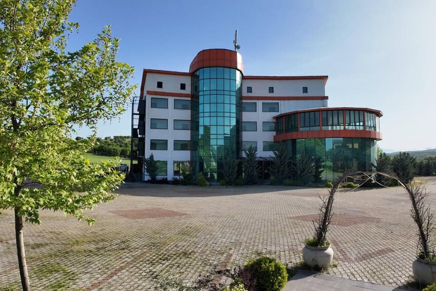 Lina Garden Hotel