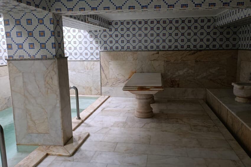 Üçsu Havuzlu Termal Otel