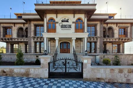 Moonstone İn Cappadocia Moonstone İn Cappadocia