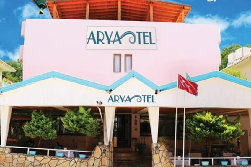 Arya Otel Çeşme