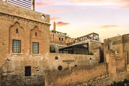 Mardius Tarihi Konak