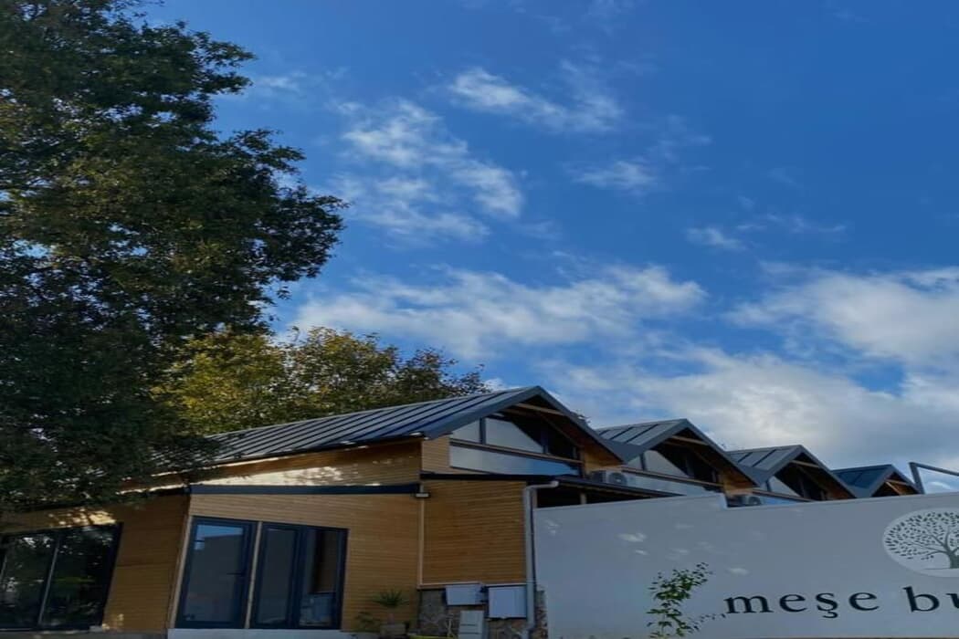 Meşe Bungalov