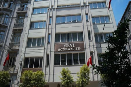 Nevi Hotels