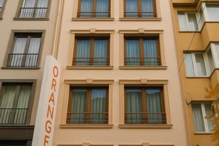 Orange Hotel