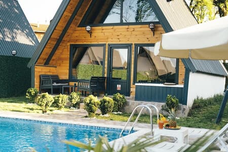 Sapanca Özfer Bungalov