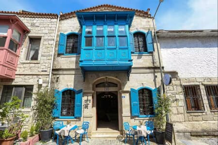 Mai Alaçatı