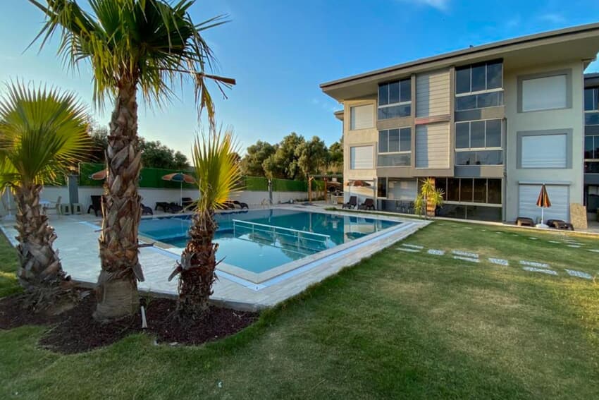 Mia Suites
