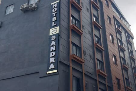 Sandra Hotel