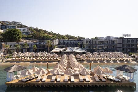 The Sign Highlight Hotel