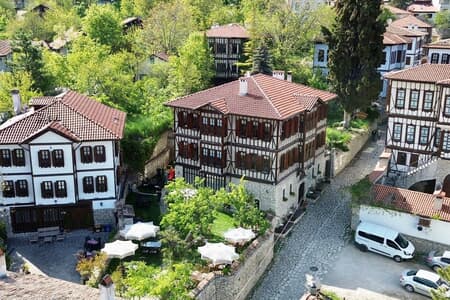 Hafsa Sultan Konağı