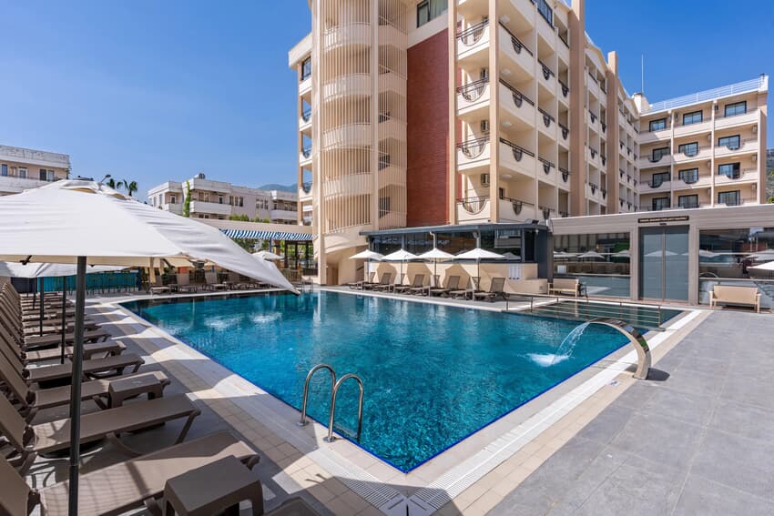 Tolenza Hotels