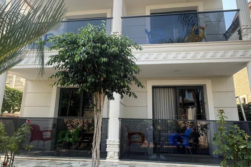 Hotel Falcon Home