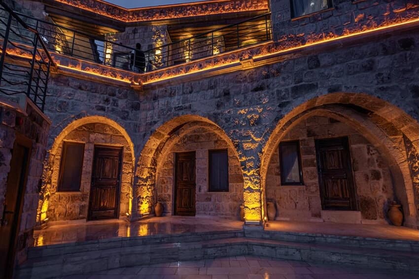 Tyana Cave House