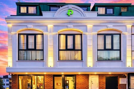 Positive Hotel
