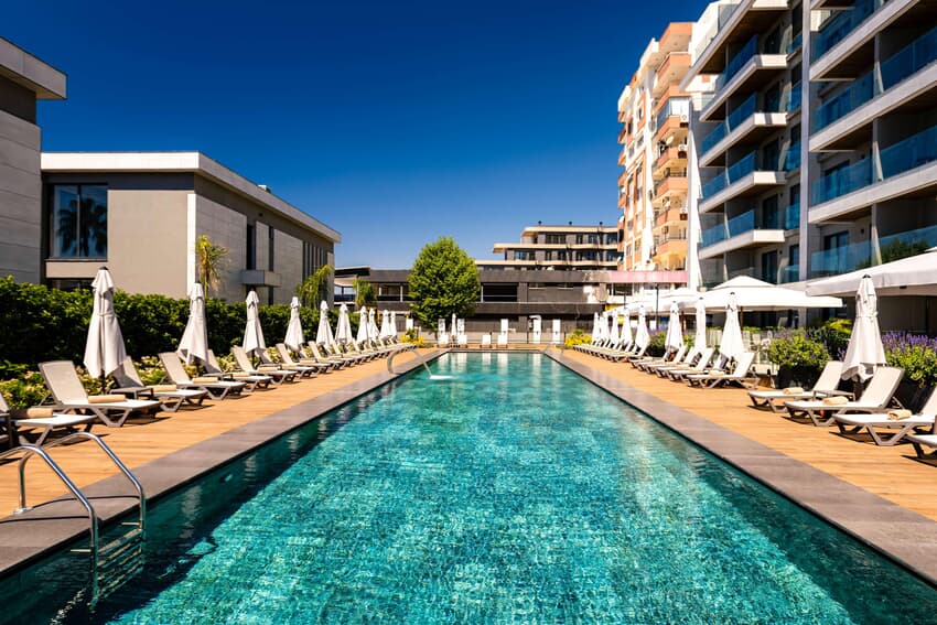 Khora Suites