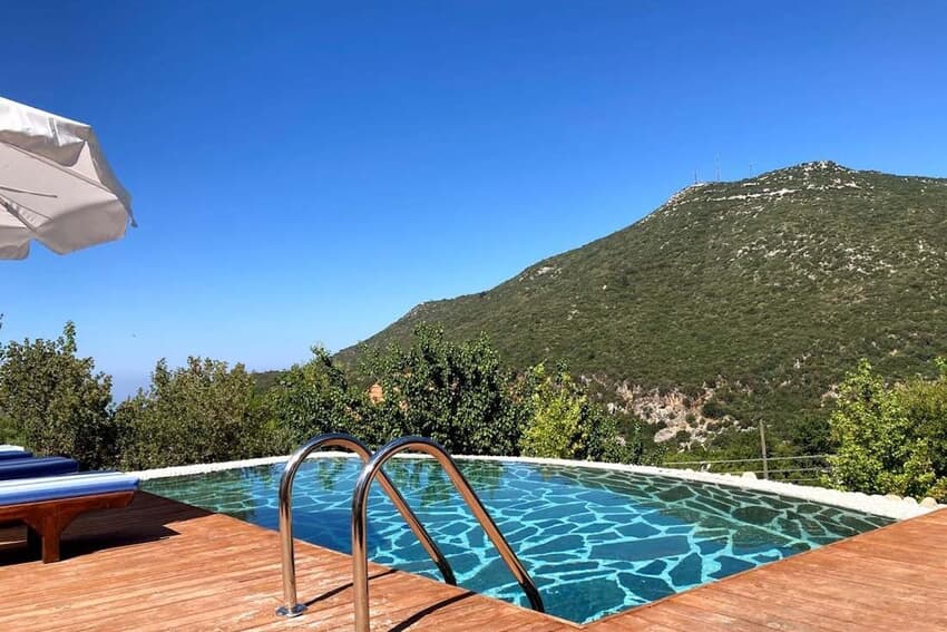 Ambar Evleri Kalkan