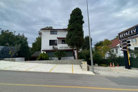 Beyaz Ev Butik Otel