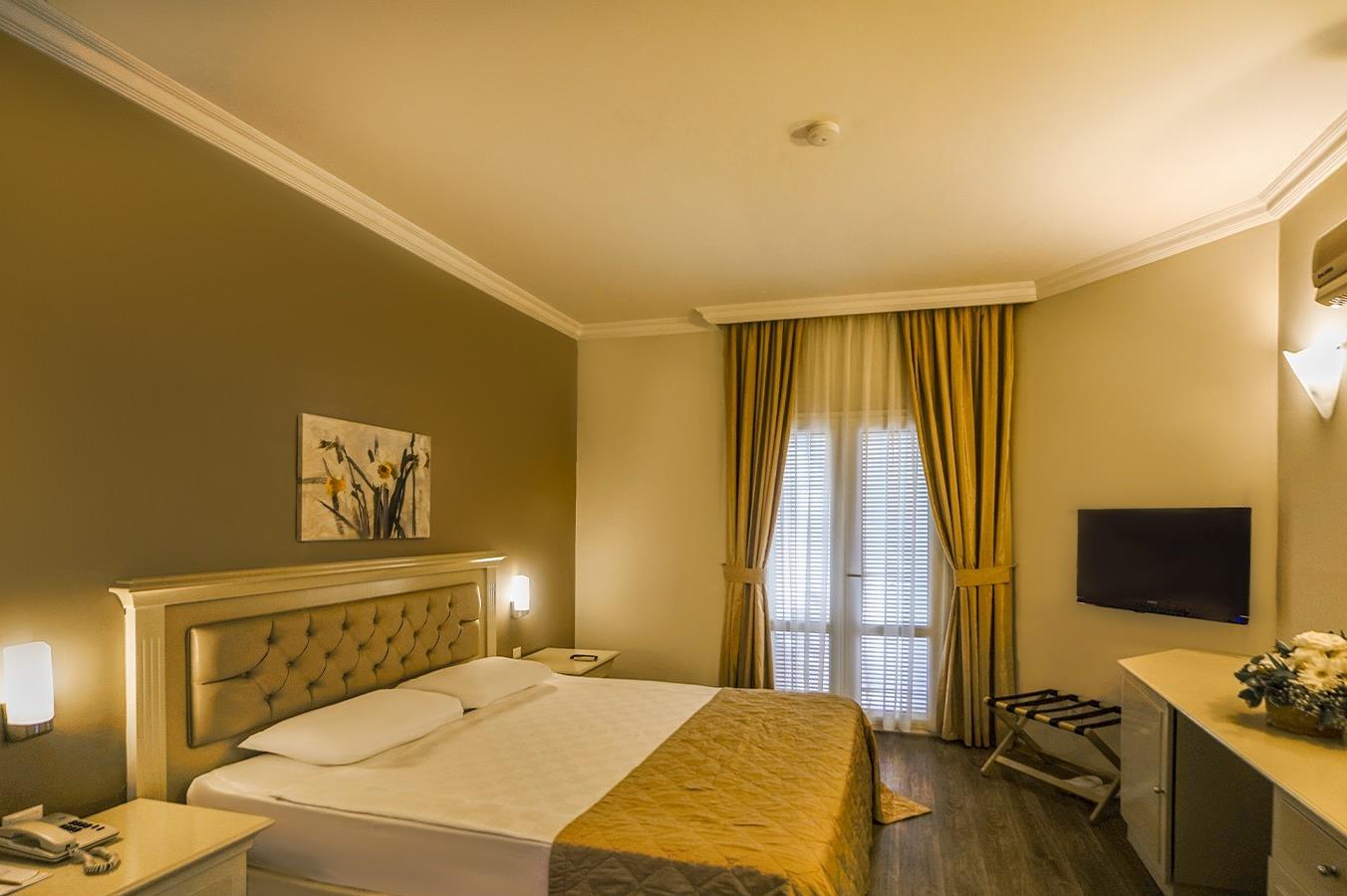 En fazla 3 yetişkin veya 2 yetişkin + 2 çocuk.