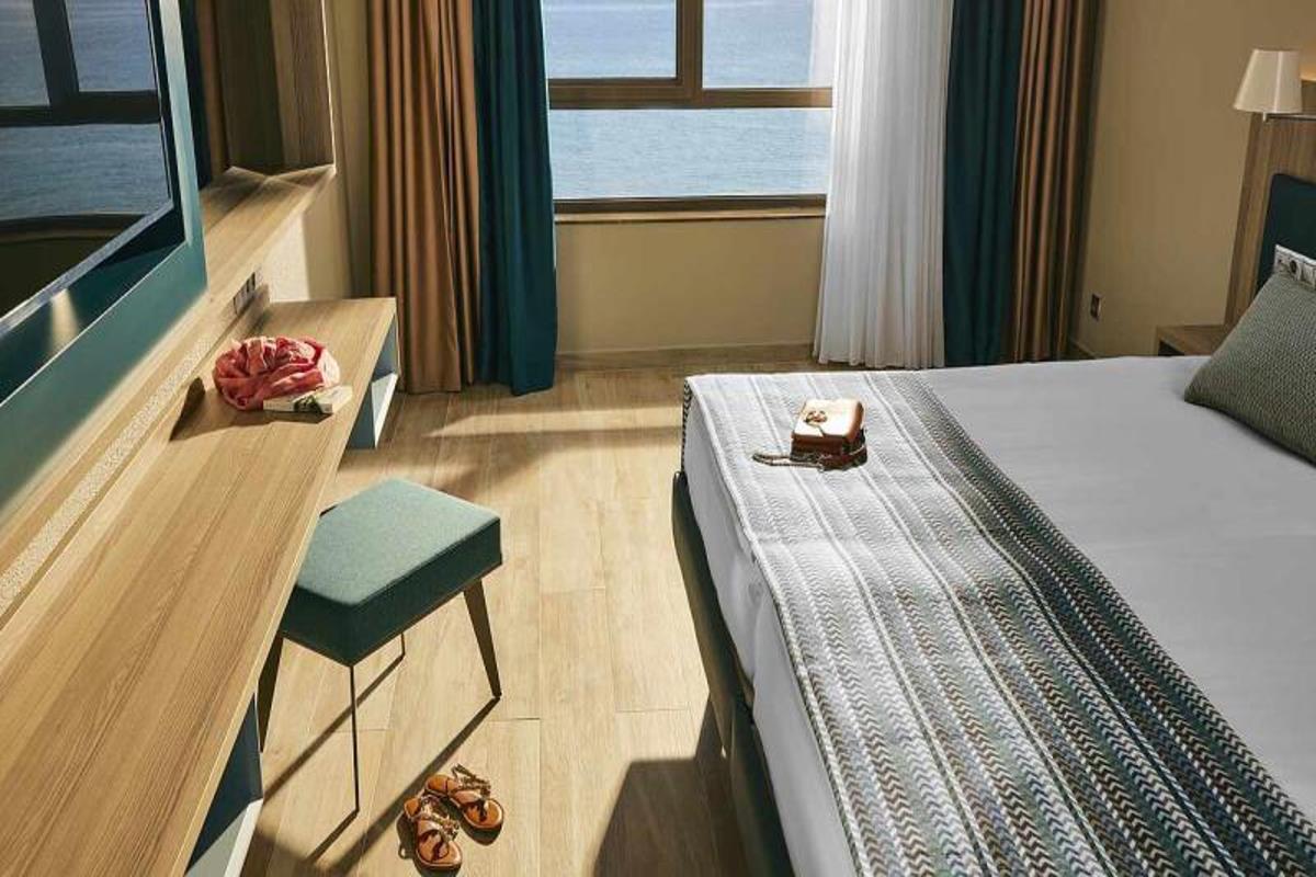 En fazla 2 yetişkin.