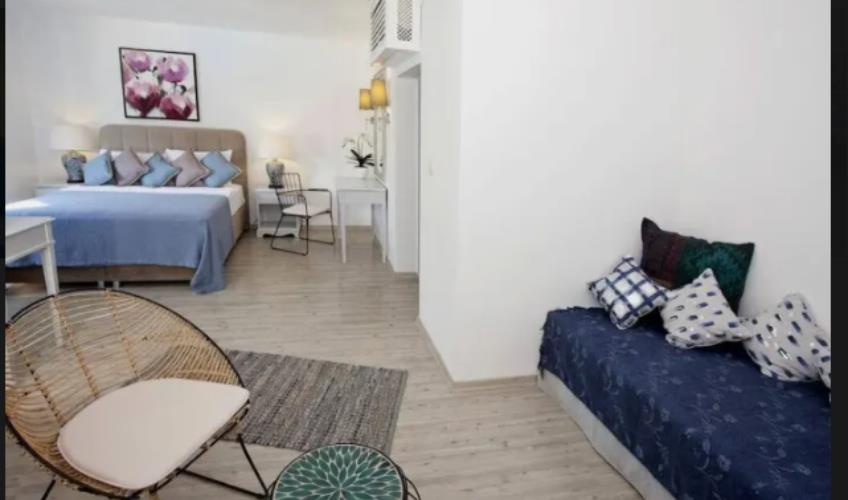 En fazla 2 yetişkin.