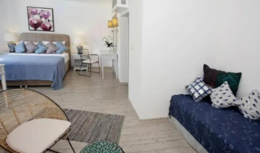 En fazla 2 yetişkin.