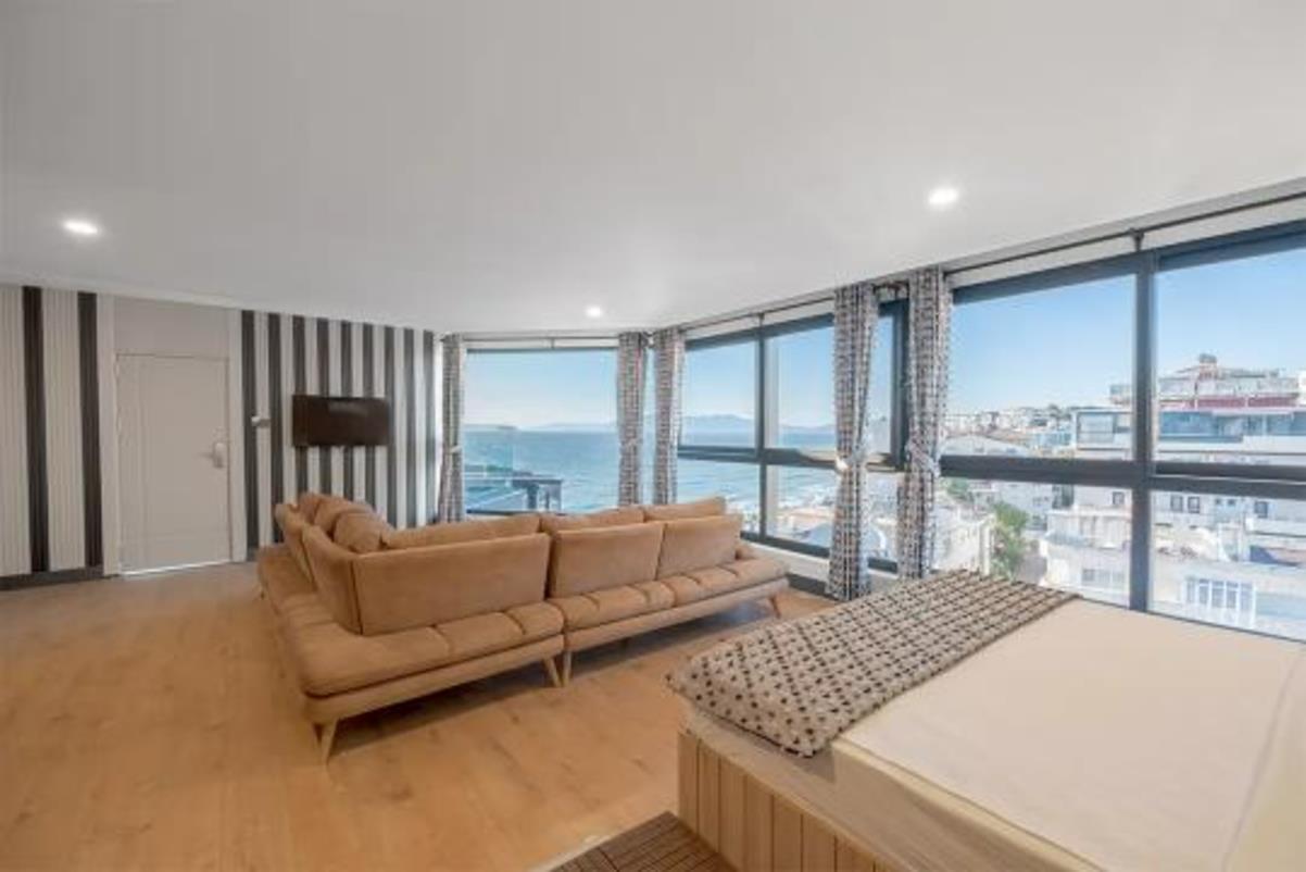 En fazla 3 yetişkin veya 2 yetişkin + 1 çocuk.