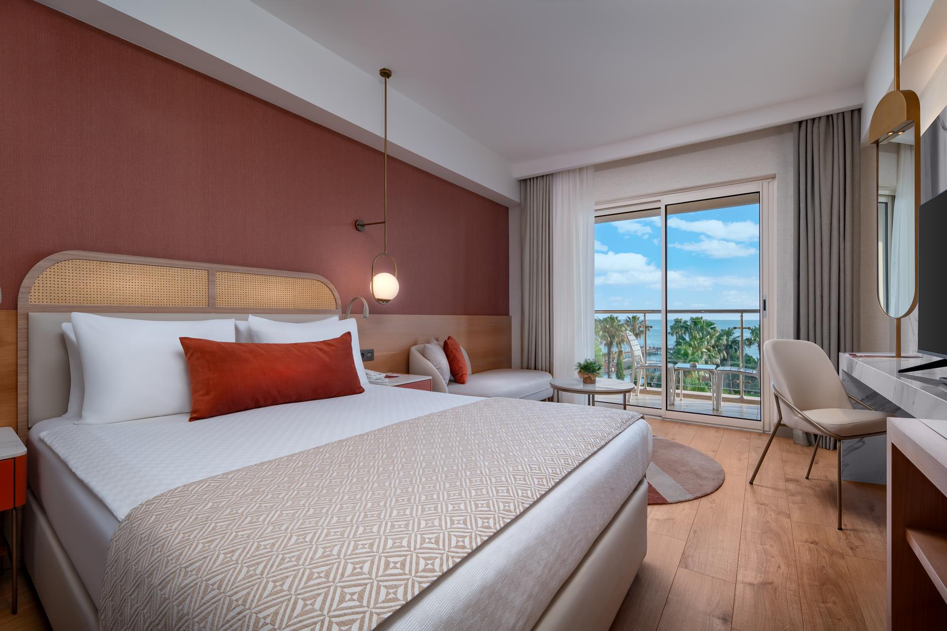 En fazla 2 yetişkin.