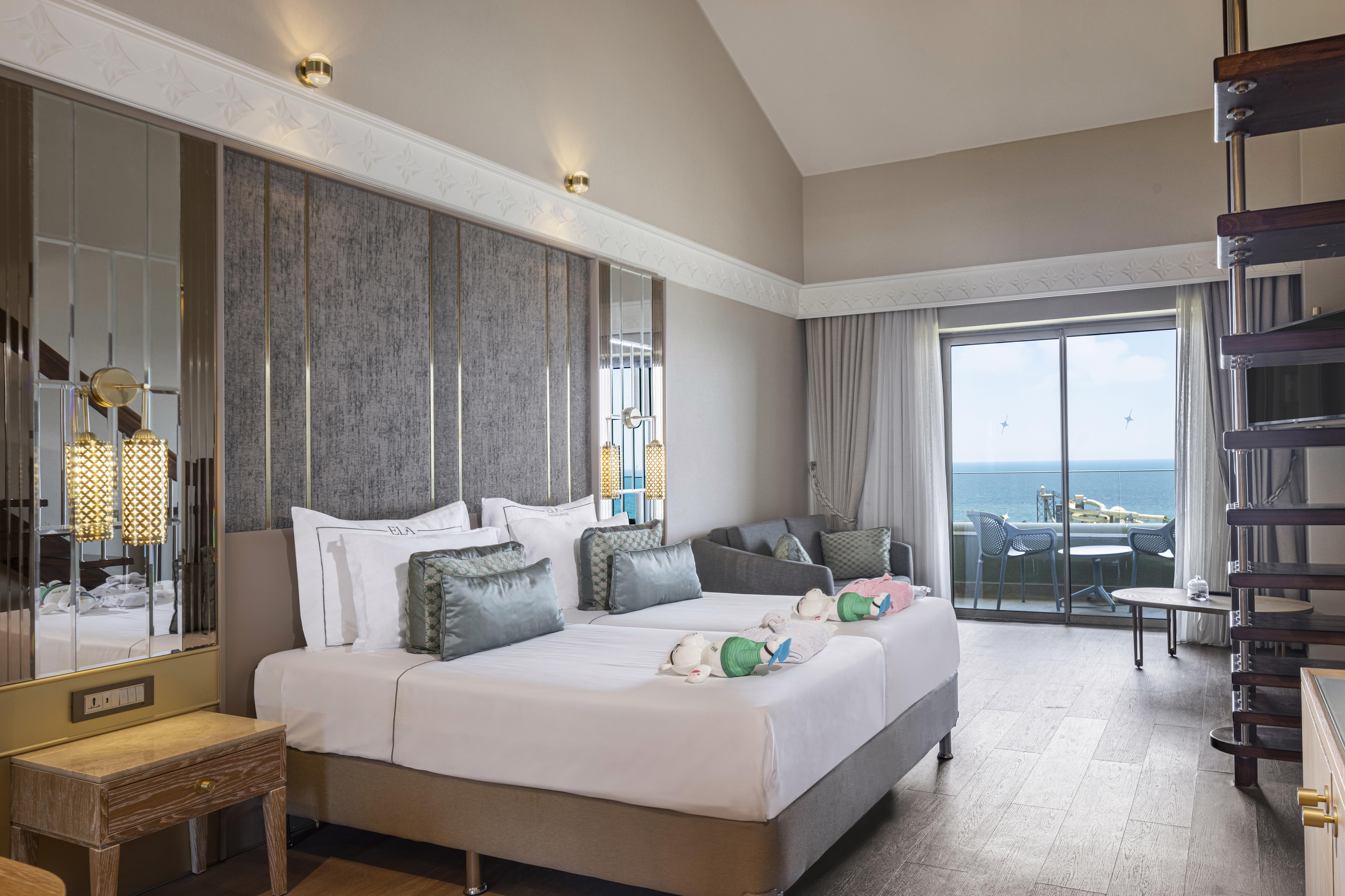 En az 2 yetişkin, En fazla 2 yetişkin + 2 çocuk.