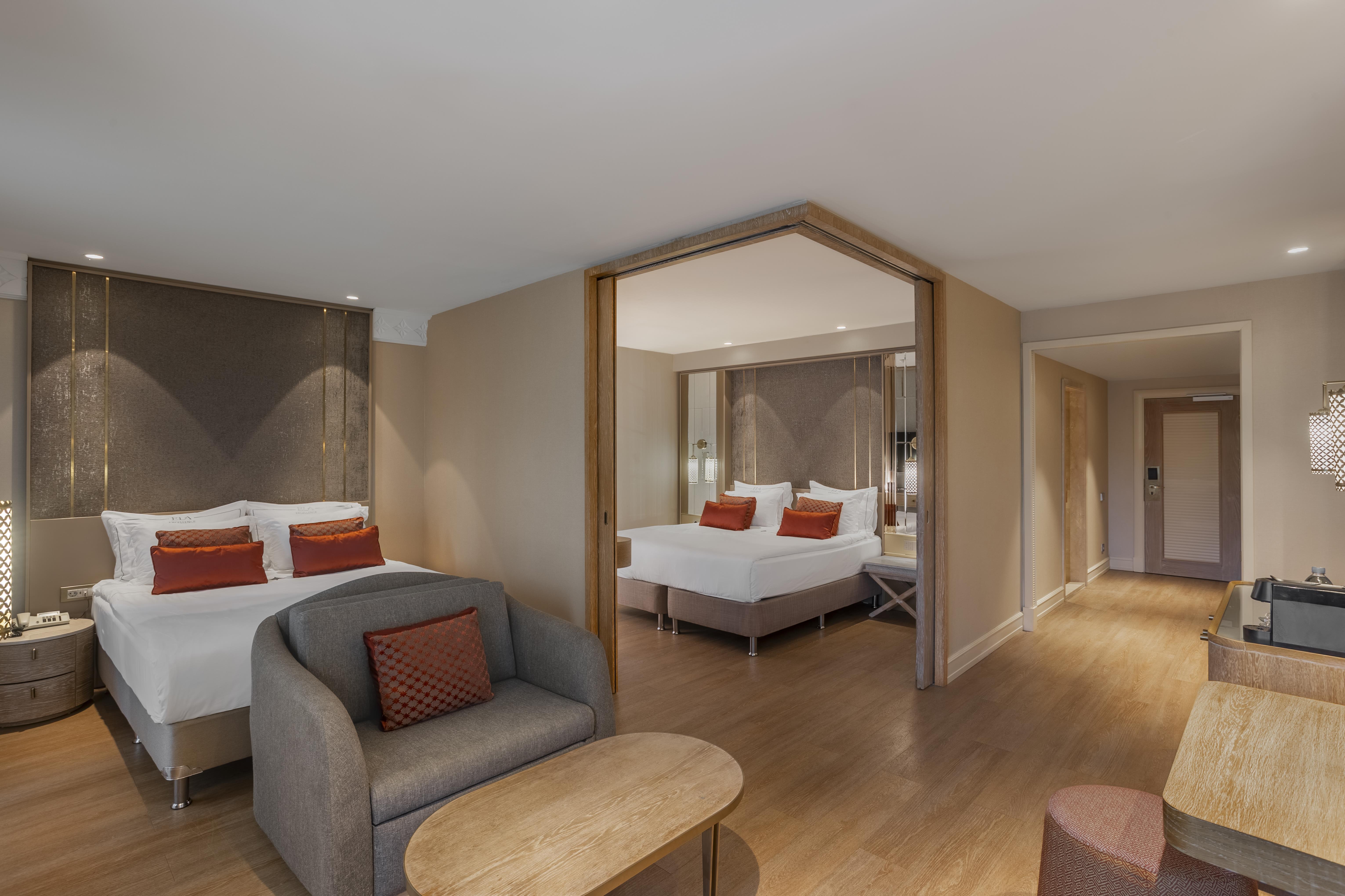 En az 2 yetişkin, En fazla 3 yetişkin veya 2 yetişkin + 2 çocuk.