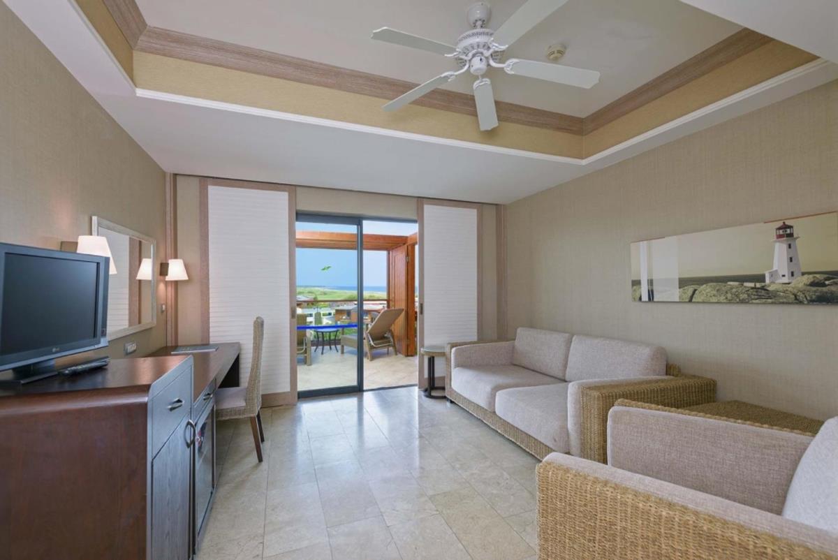 En az 2 yetişkin, En fazla 2 yetişkin + 2 çocuk.