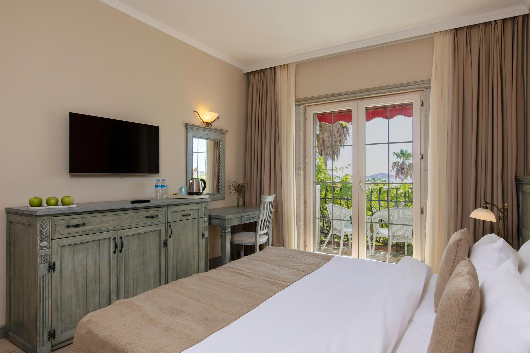 Deluxe Room With Balcony