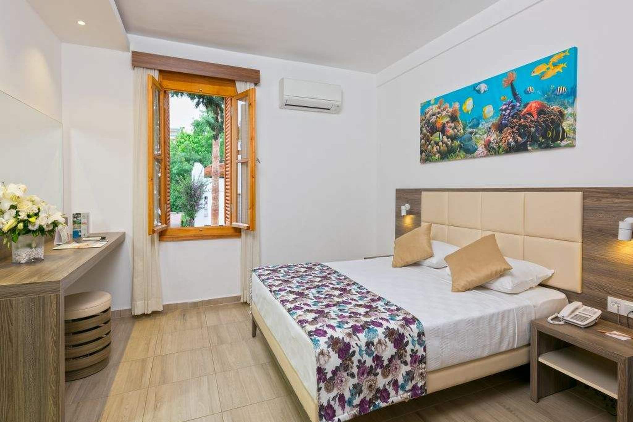 En fazla 2 yetişkin.