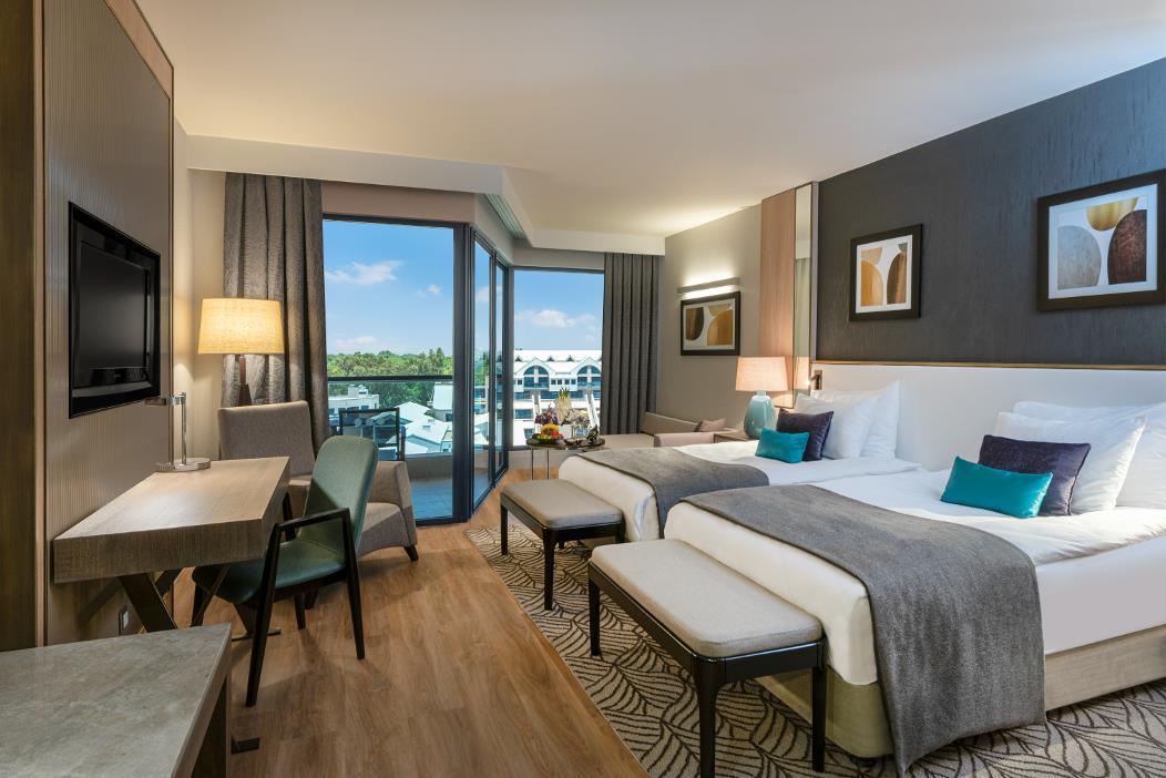 En fazla 3 yetişkin veya 2 yetişkin + 2 çocuk.